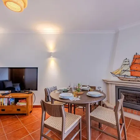 Sao Rafael Townhouse With Pool