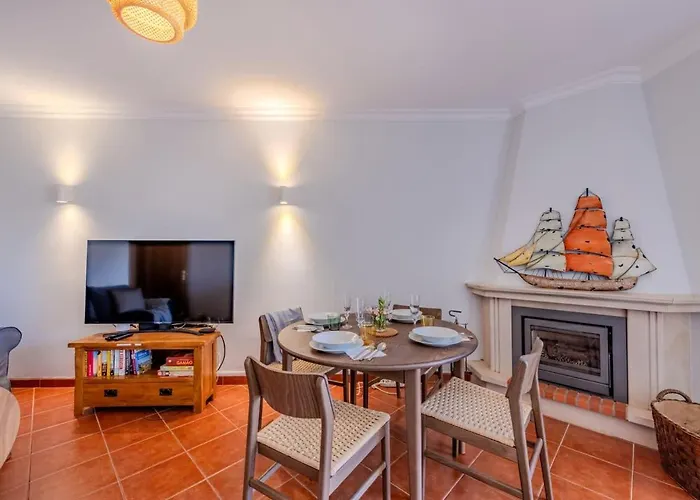 Sao Rafael Townhouse With Pool