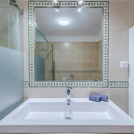 Villa Sao Rafael Townhouse With Pool Albufeira