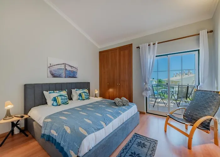 Sao Rafael Townhouse With Pool Holiday home