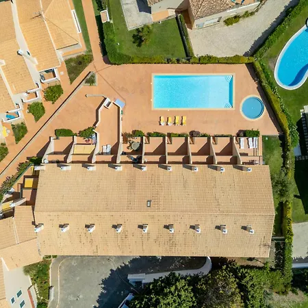 Villa Sao Rafael Townhouse With Pool