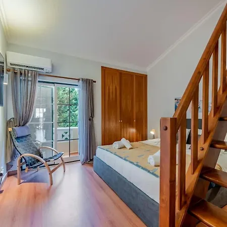 Дом отдыха Sao Rafael Townhouse With Pool Албуфейра